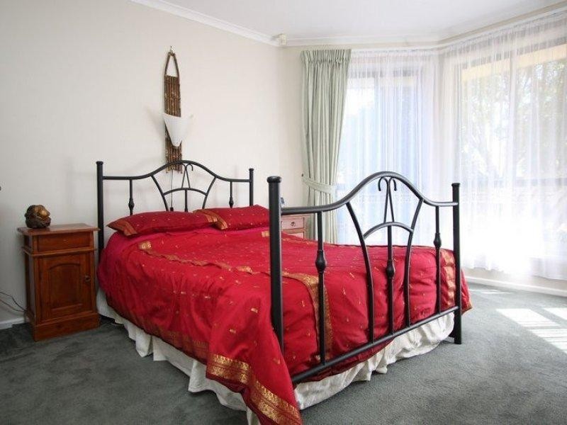 4 Covent Terrace, Oakden SA 5086