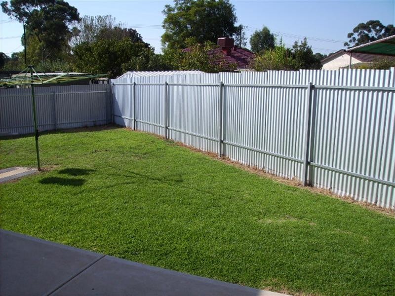 2 Faehse Street, Modbury SA 5092