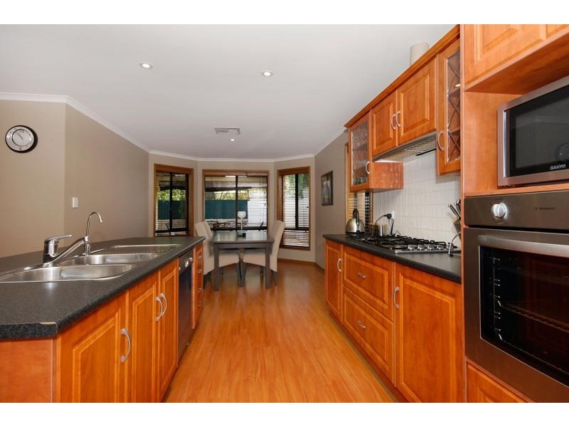 7a Stoneybrook Drive, Paradise SA 5075