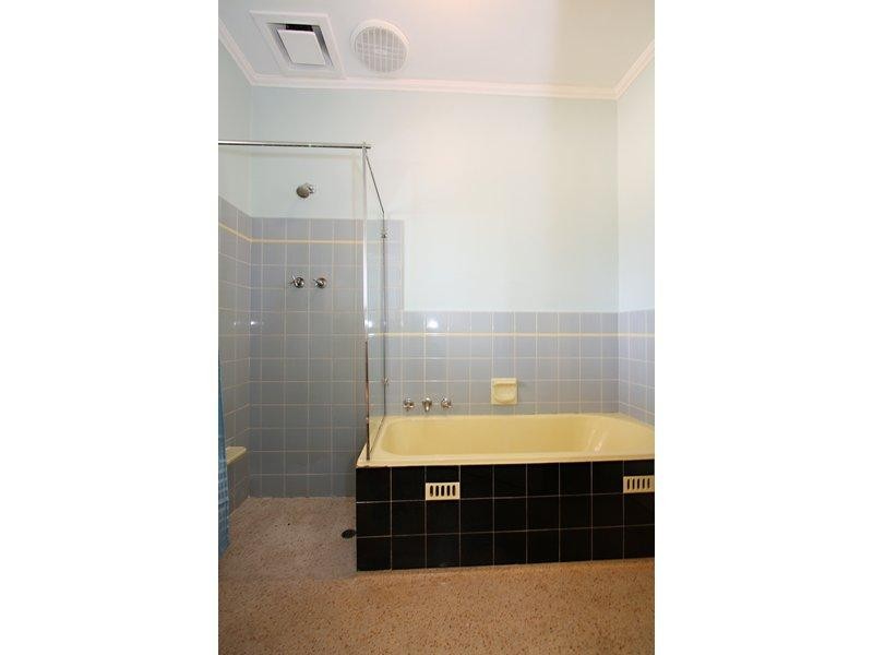 8 First Avenue, St Morris SA 5068