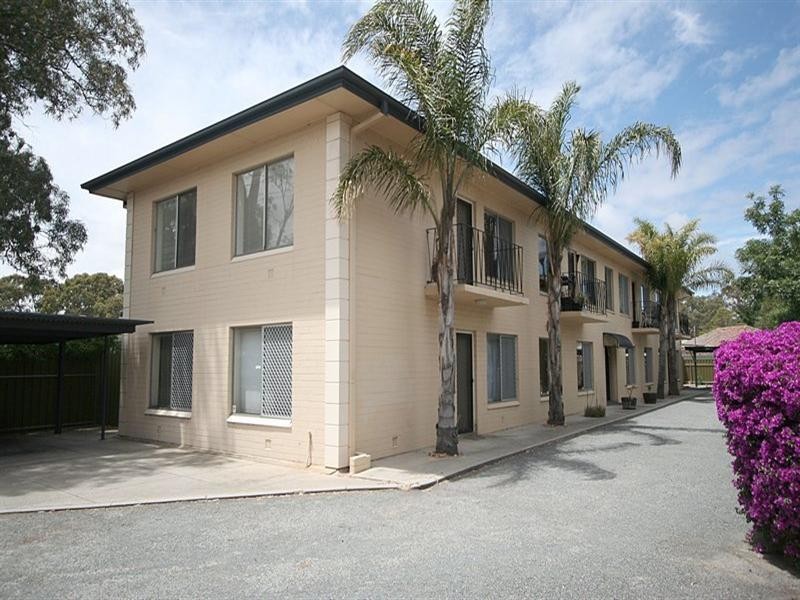 8/14 Chambers Street, Marion SA 5043