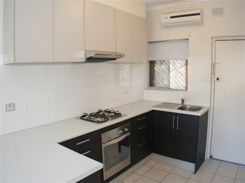 8/14 Chambers Street, Marion SA 5043