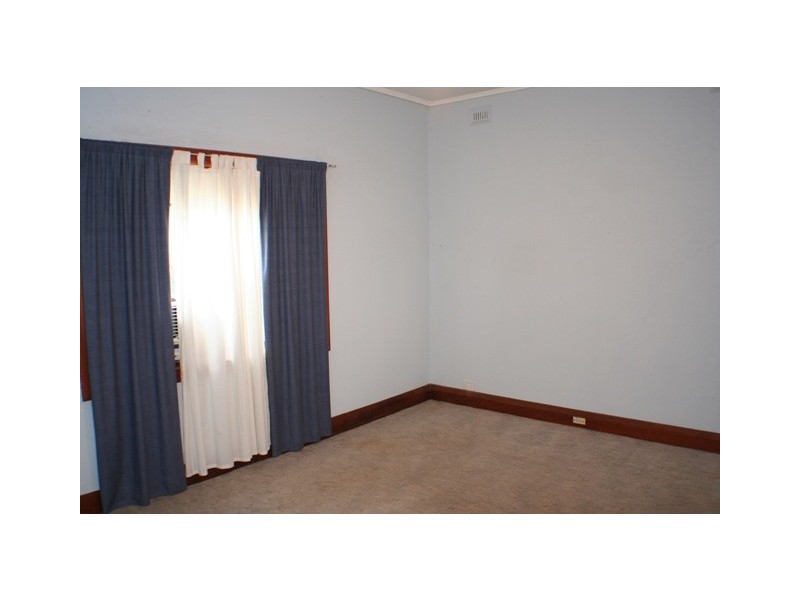 33 Hawker Street, Brompton SA 5007