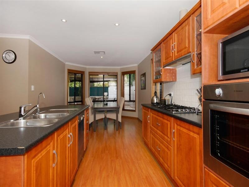 7a Stoneybrook Drive, Paradise SA 5075