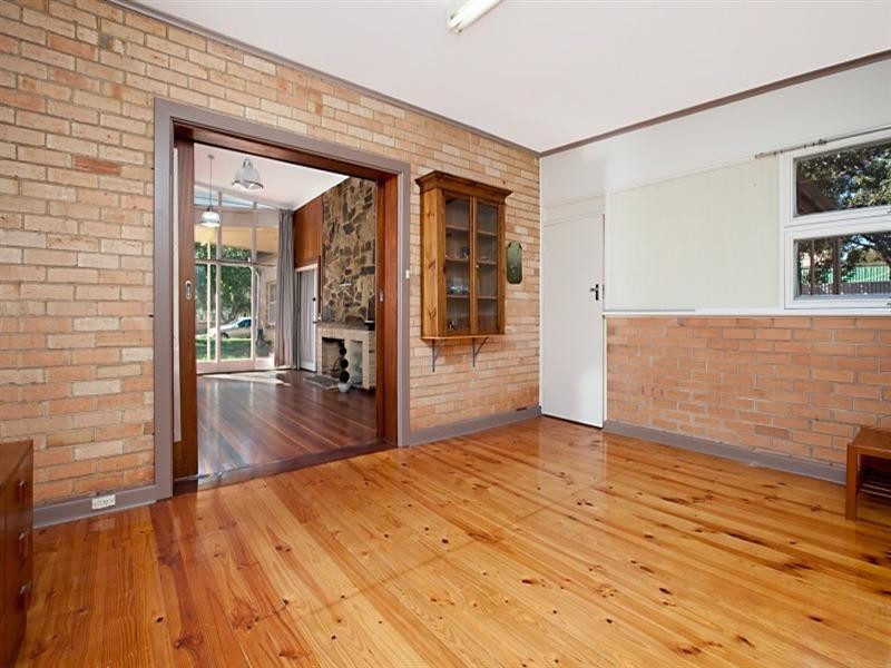 4 Moore Street, Tranmere SA 5073