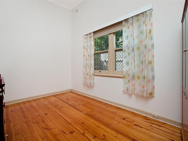 4 Moore Street, Tranmere SA 5073