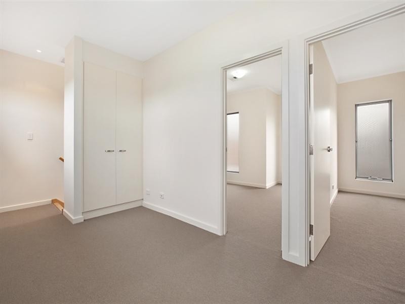 2/3c Broden Road, West Beach SA 5024