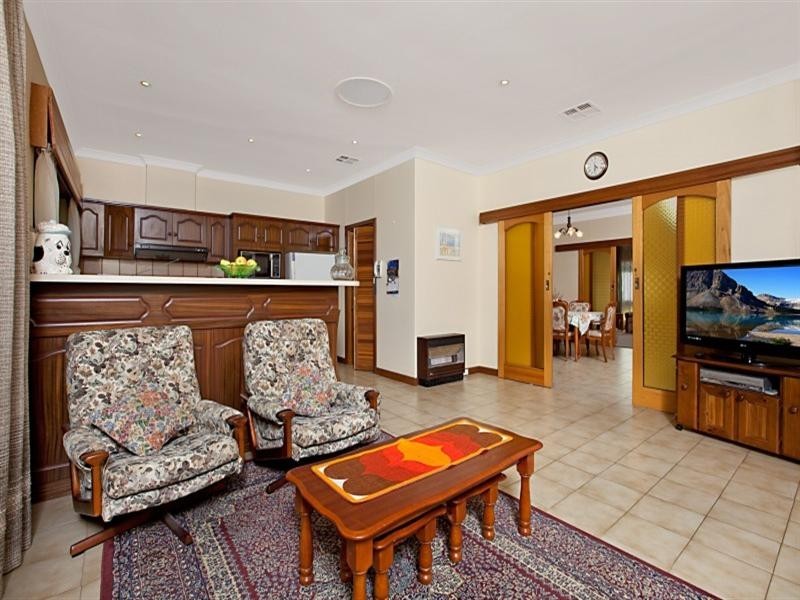 17 Treefern Avenue, Rostrevor SA 5073