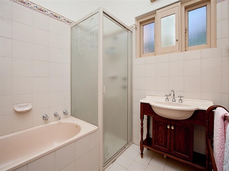 4 Moore Street, Tranmere SA 5073