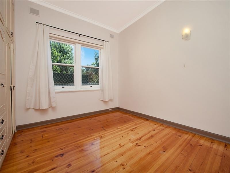 4 Moore Street, Tranmere SA 5073