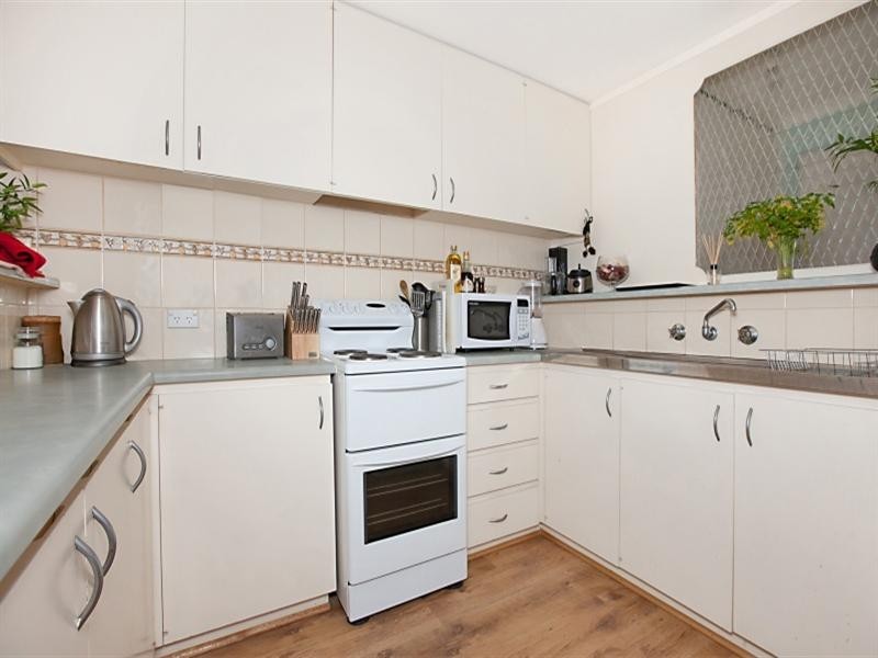 36 Sportsman Drive, West Lakes SA 5021