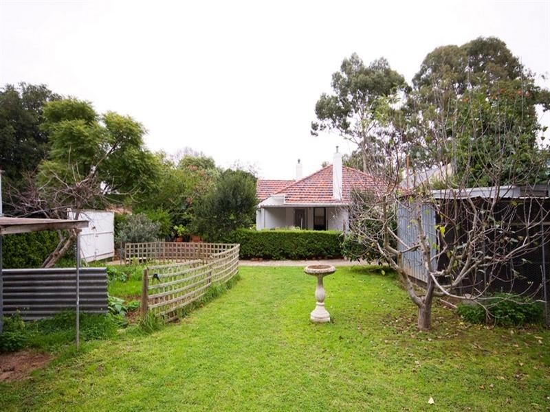 17 Emerson Grove, Tranmere SA 5073