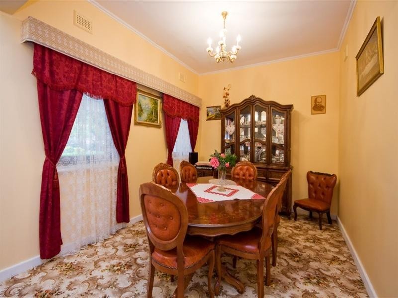 17 Emerson Grove, Tranmere SA 5073