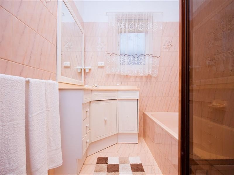 17 Emerson Grove, Tranmere SA 5073