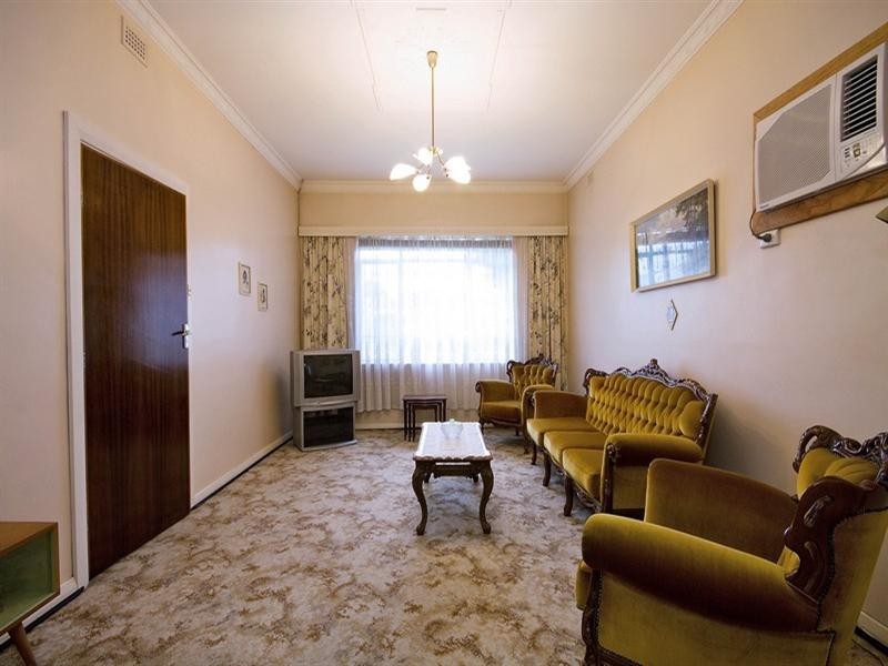 292 Hanson Road, Wingfield SA 5013