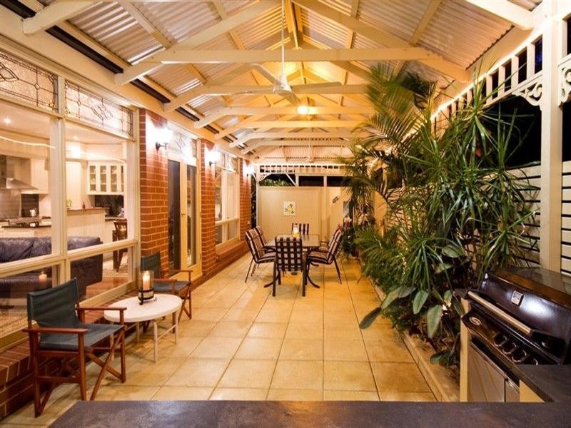 12 Kings Grove, Tranmere SA 5073