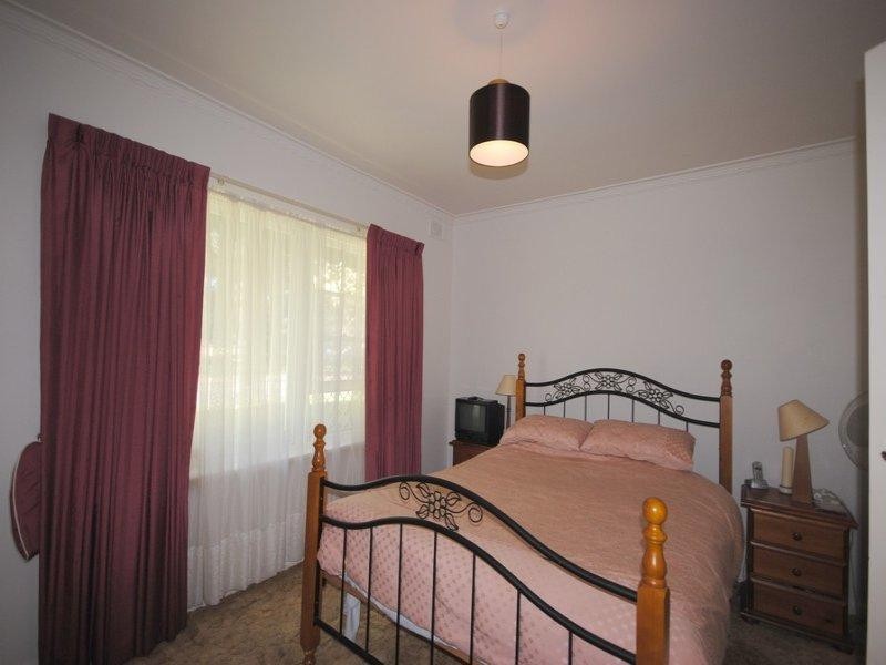 40 Botanic Grove, Campbelltown SA 5074