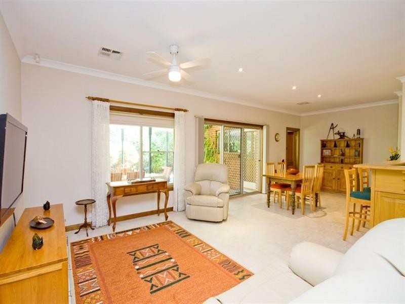 5 Hender Avenue, Port Noarlunga SA 5167