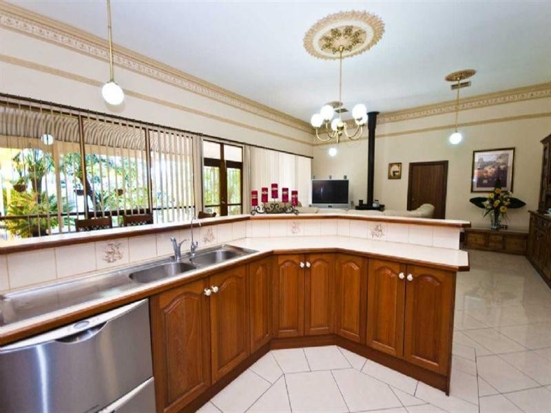 5 James Street, Cheltenham SA 5014