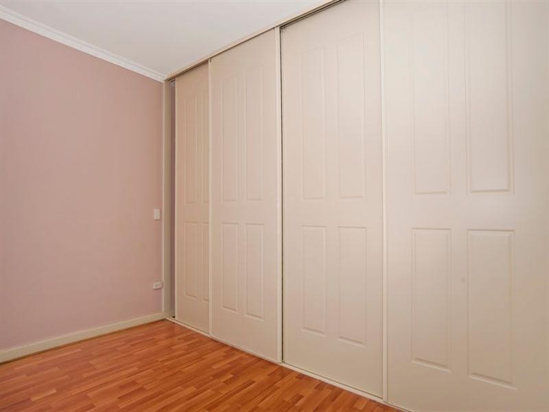 6 Beverley Crescent, Beverley SA 5009