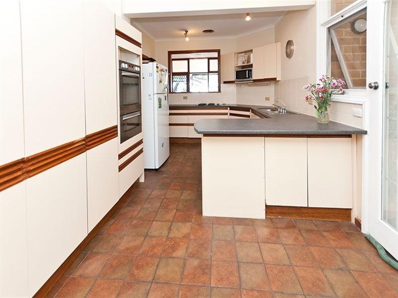 29 Seaview Road, Lynton SA 5062