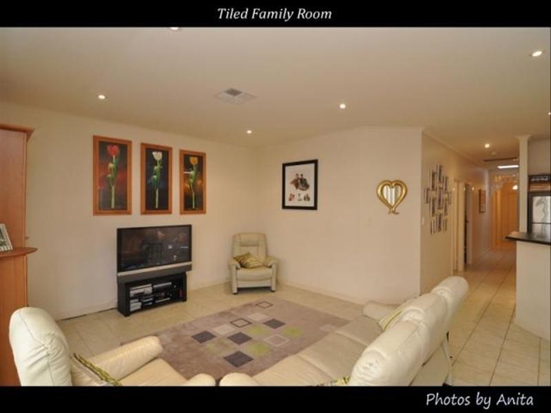 21 Nugent Place, Golden Grove SA 5125