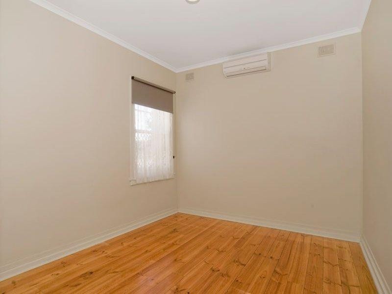 25 Third Avenue, Woodville Gardens SA 5012