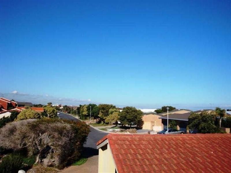 57 Sandpiper Place, West Lakes Shore SA 5020