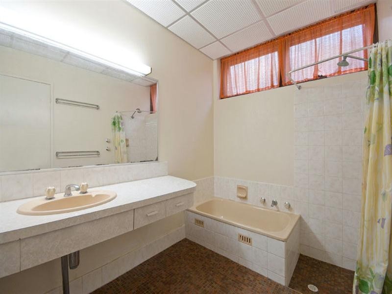 54 Knox Terrace, Skye SA 5072