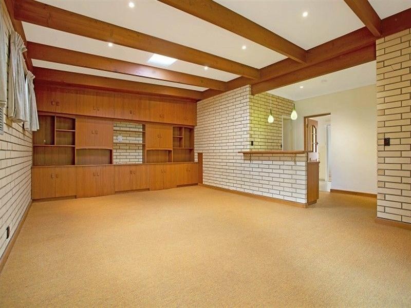 30 Swan Avenue, Rostrevor SA 5073