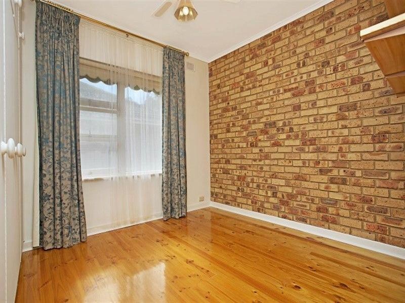 30 Swan Avenue, Rostrevor SA 5073