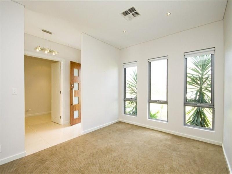 1 Milton Avenue, Tranmere SA 5073