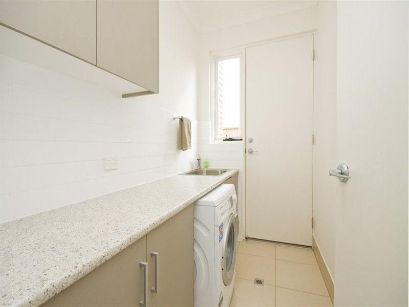8 Scarratt Avenue, Firle SA 5070
