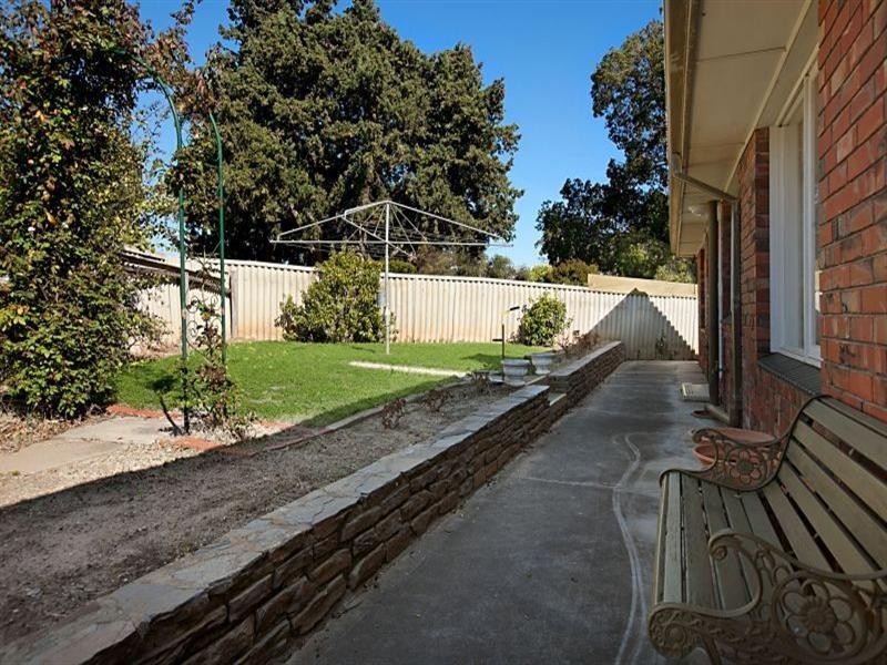 31 Hardy Court, Paradise SA 5075