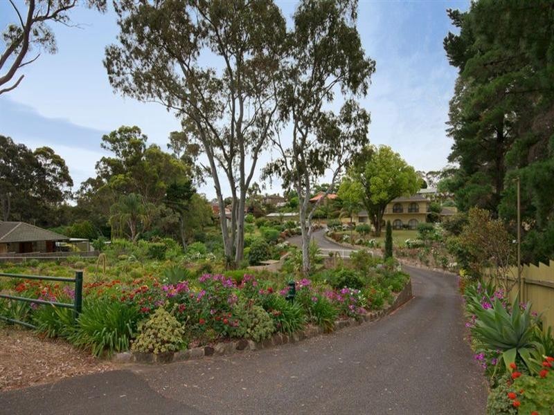 86 Barracks Road, Hope Valley SA 5090