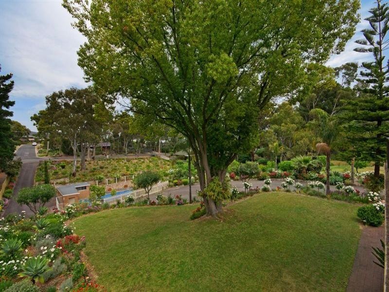 86 Barracks Road, Hope Valley SA 5090