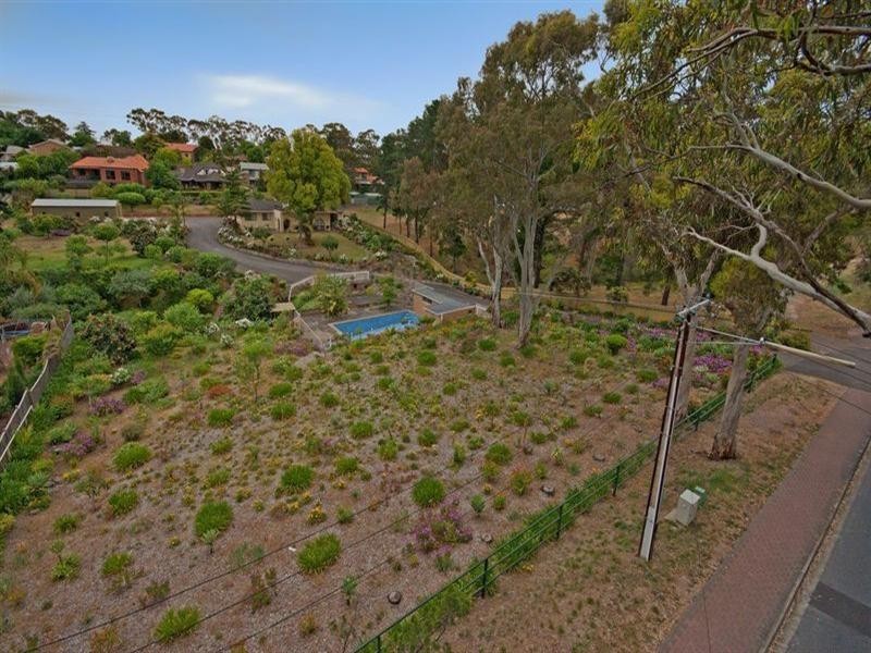 86 Barracks Road, Hope Valley SA 5090