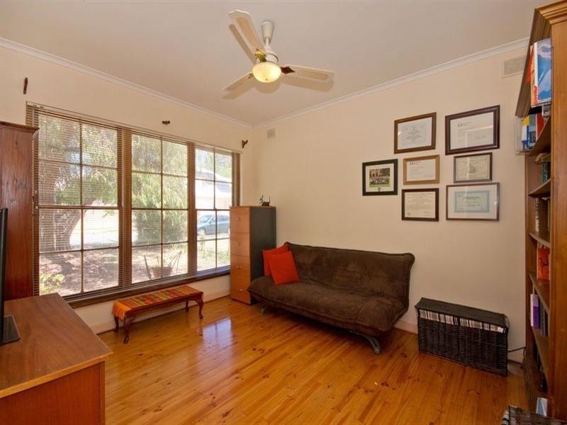 32 Samuel Street, Fulham SA 5024