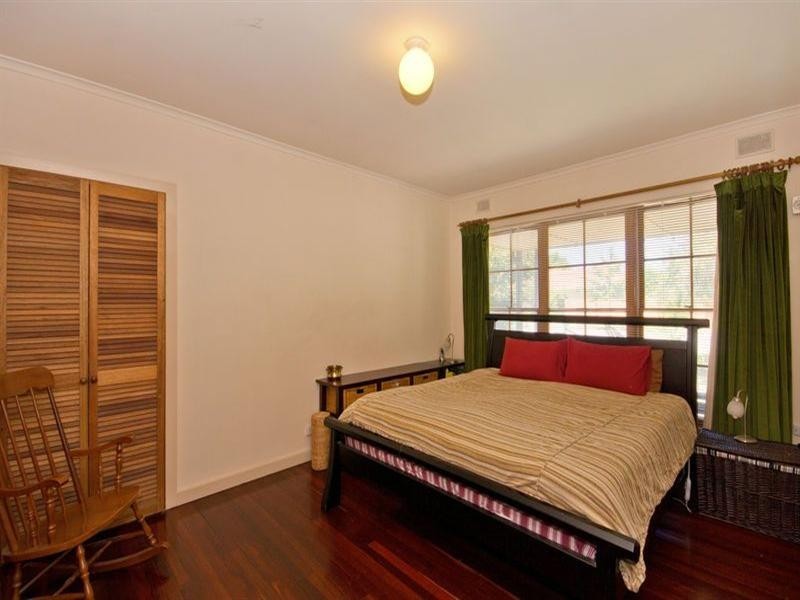 32 Samuel Street, Fulham SA 5024