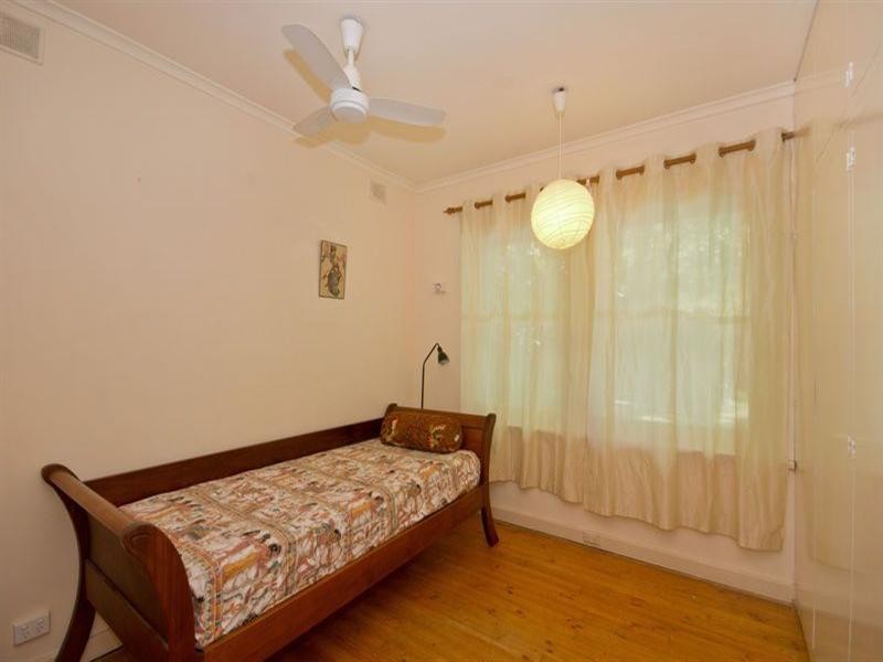 32 Samuel Street, Fulham SA 5024