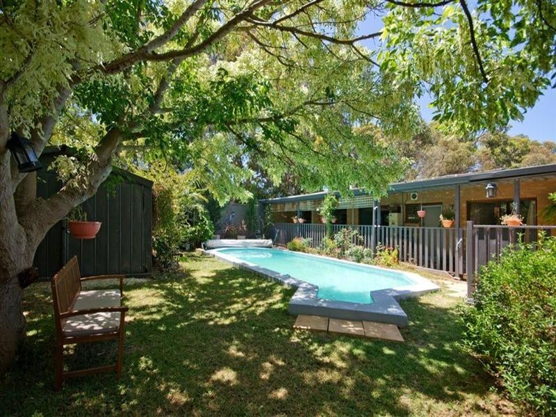 32 Samuel Street, Fulham SA 5024