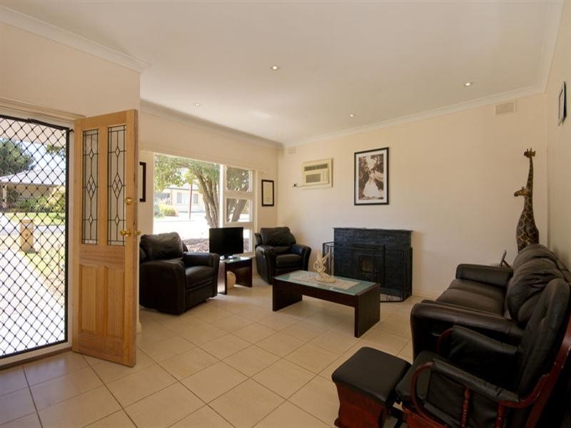 17 Milton Street, Tea Tree Gully SA 5091