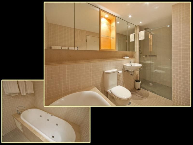 702/16 Holdfast Promenade, Glenelg SA 5045