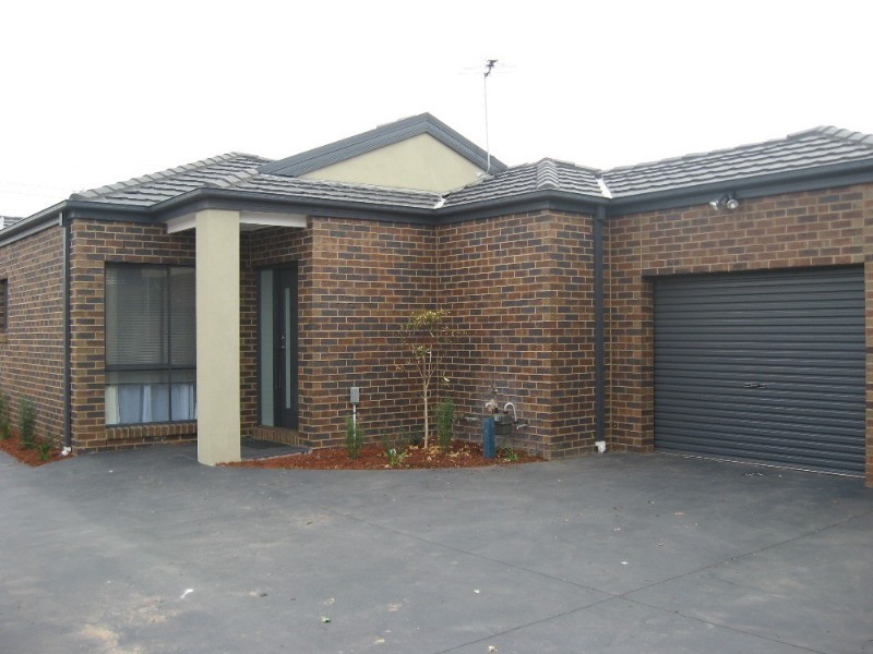 3 Epstein Street, Reservoir VIC 3073