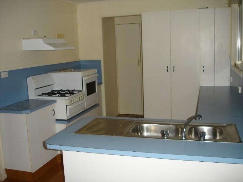 7 Bryan Street, Kearneys Spring QLD 4350