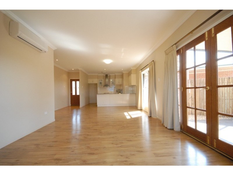 4/1 Susie Court, Highfields QLD 4352