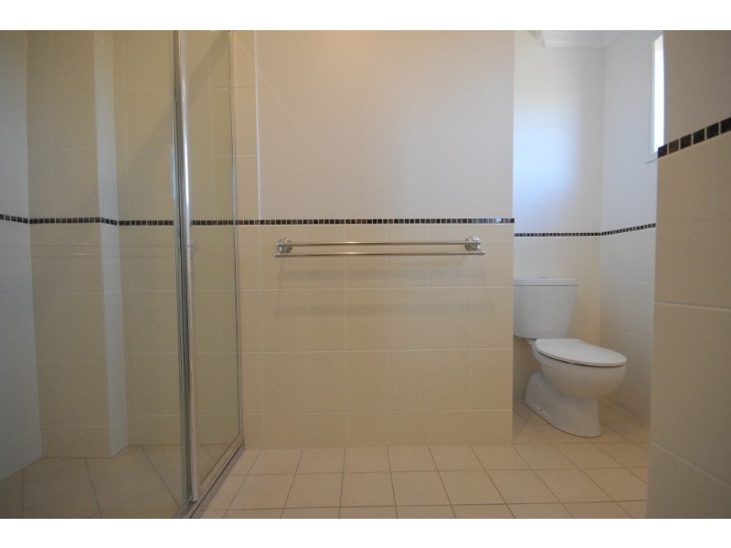 4/1 Susie Court, Highfields QLD 4352