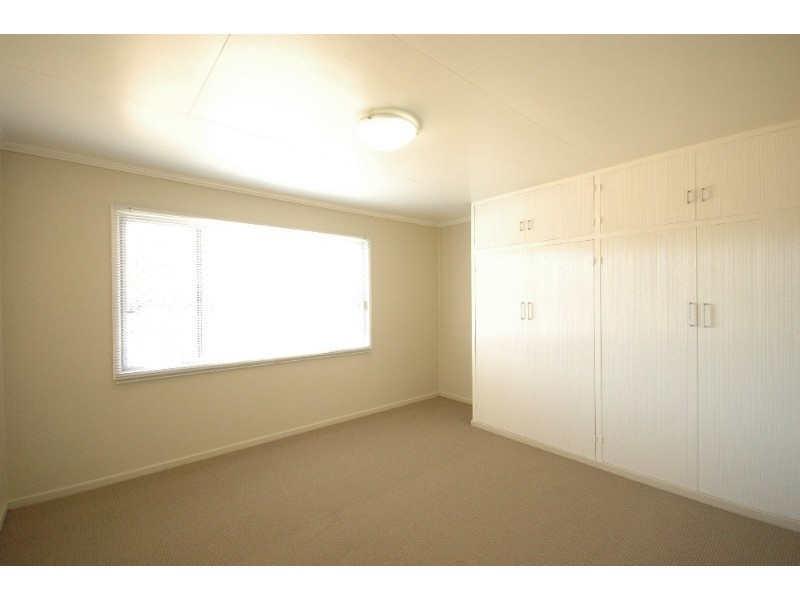 13 Talbot Street, Harristown QLD 4350