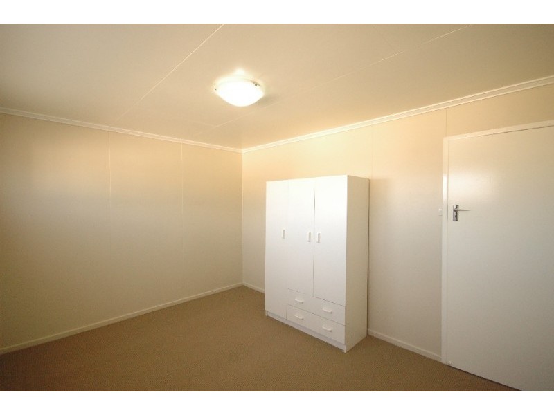 13 Talbot Street, Harristown QLD 4350