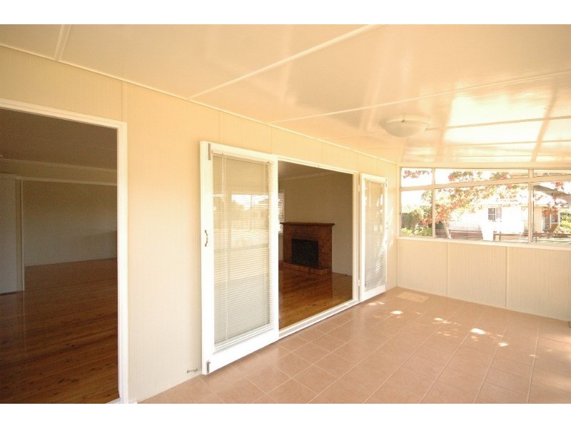 13 Talbot Street, Harristown QLD 4350